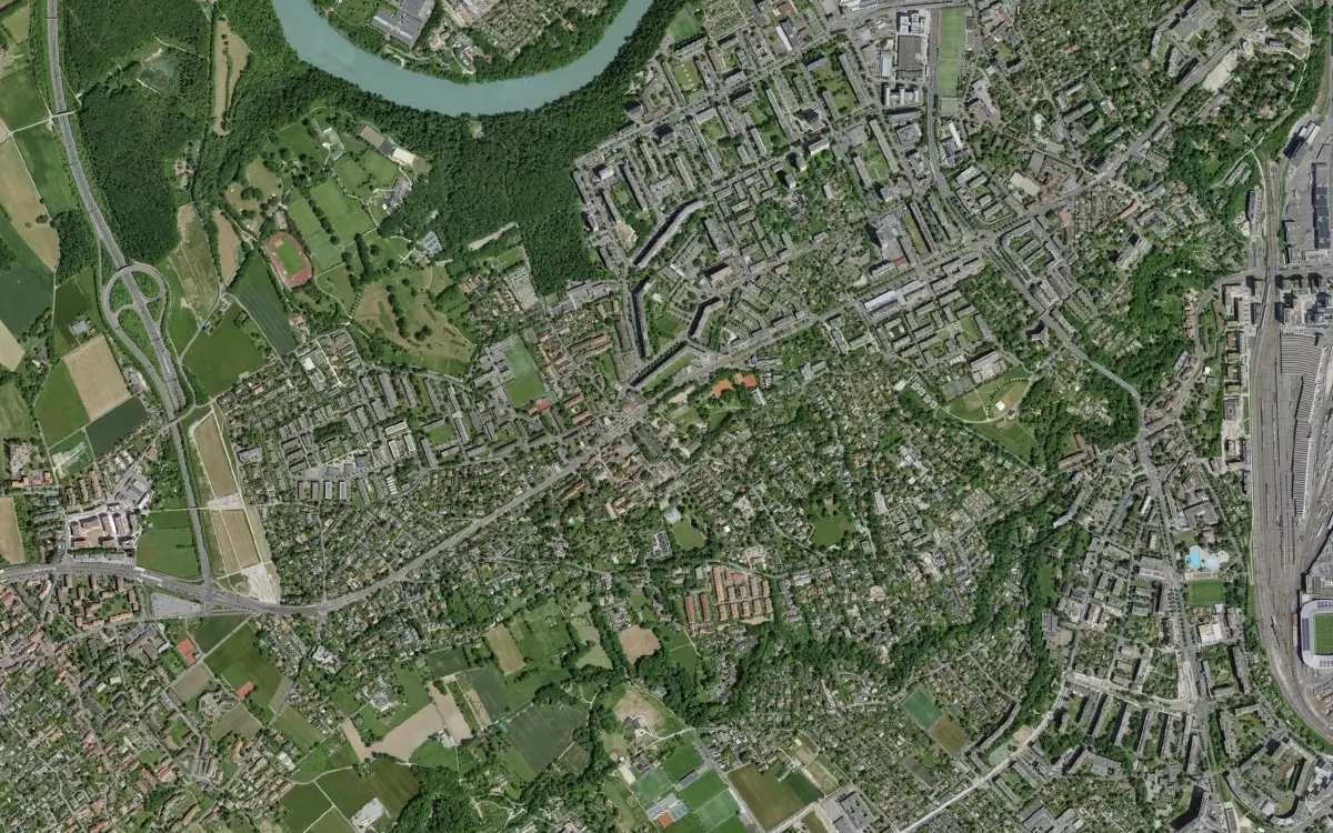 Aerial view of Onex, Geneva, the area covered for home computer lessons