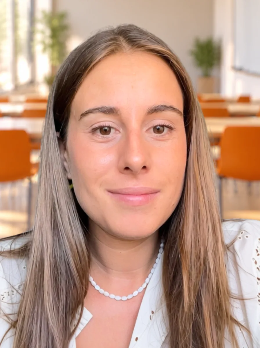 Romane, formatrice informatique certifiée à Genève